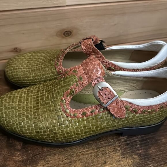 Aerogreen Size 7 Green & Orange Mary Jane Golfing Loafers - Picture 8 of 10